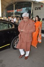 Javed Akhtar snapped at Airport_ on 27th Jan 2015